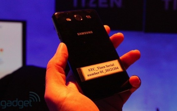 Прототип смартфона на Tizen 2.0