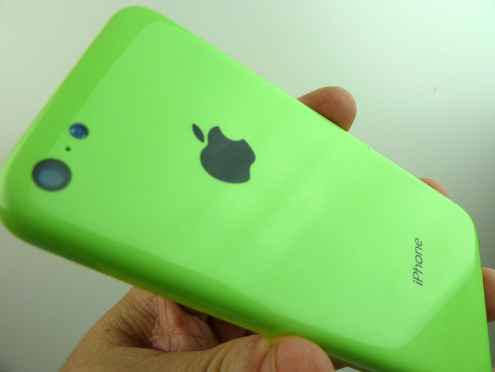Зелёный iPhone 5C