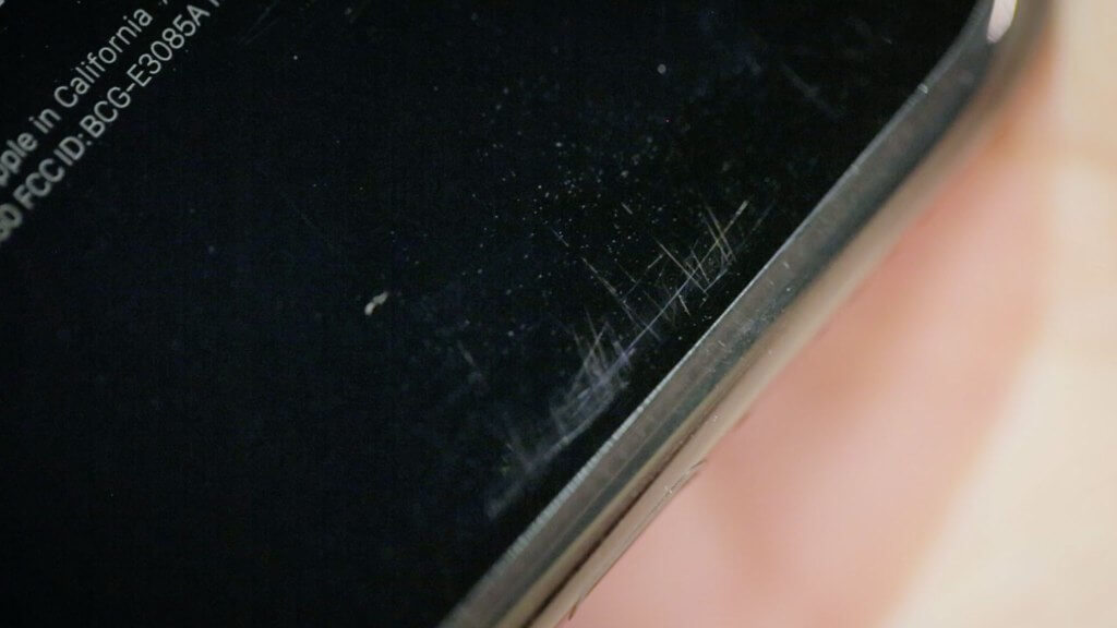 iphone-7-scratched