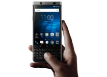 BlackBerry сделает свою прошивку доступной другим производителям