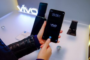 CES 2018: Vivo показала смартфон со сканером отпечатков в дисплее