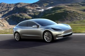 Новая прошивка для Tesla Model 3 делает электромобиль «морозоустойчивым»