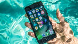 iPhone 2019 смогут работать под водой