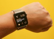 Дисплей Apple Watch Series 4 назван лучшим в мире