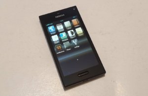 Прототипы смартфонов Nokia продают на eBay за $2000