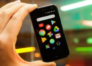 Миниатюрный смартфон Palm Phone выходит в России