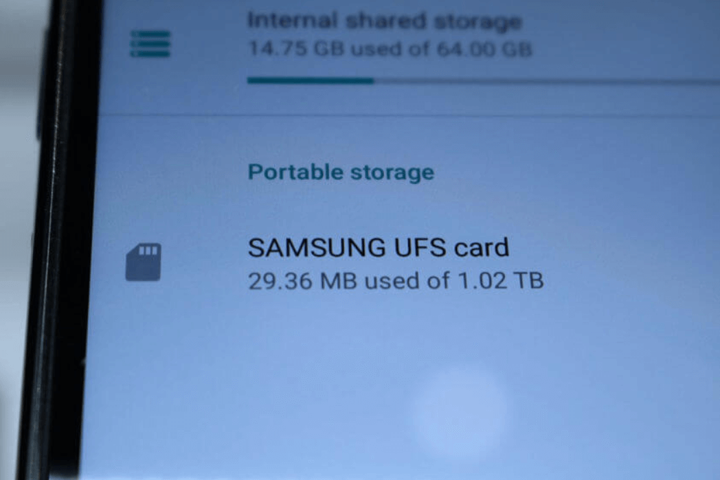 Samsung UFS Card Benchmark
