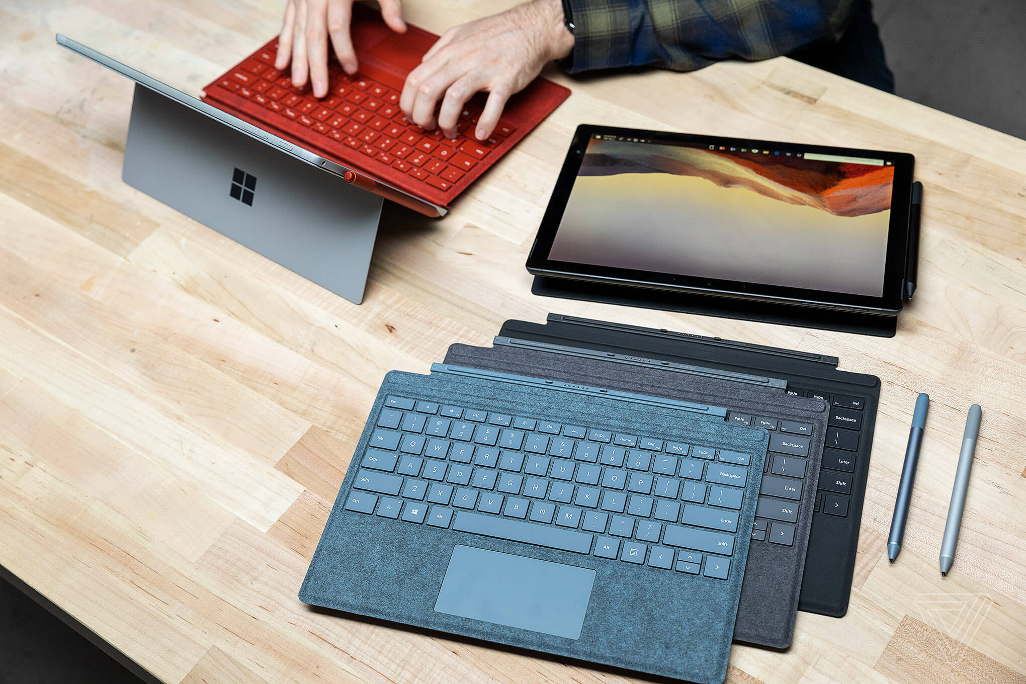 Microsoft Surface Pro X and Surface Pro 7