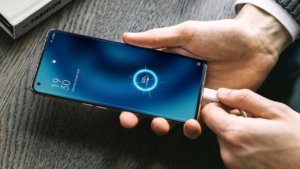 Oppo признала 125-ваттную зарядку для смартфонов небезопасной
