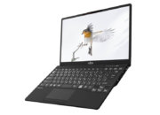 Fujitsu UH-X/E3 – самый легкий ноутбук весом 634 грамма