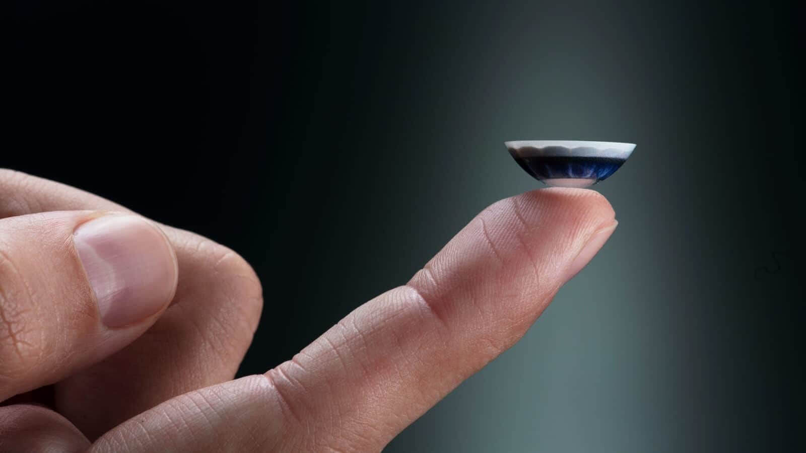 Apple создаёт «умные» контактные линзы