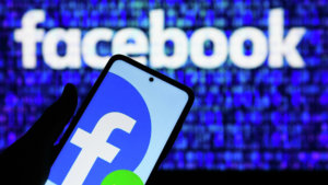 Facebook, Instagram и WhatsApp возобновили свою работу