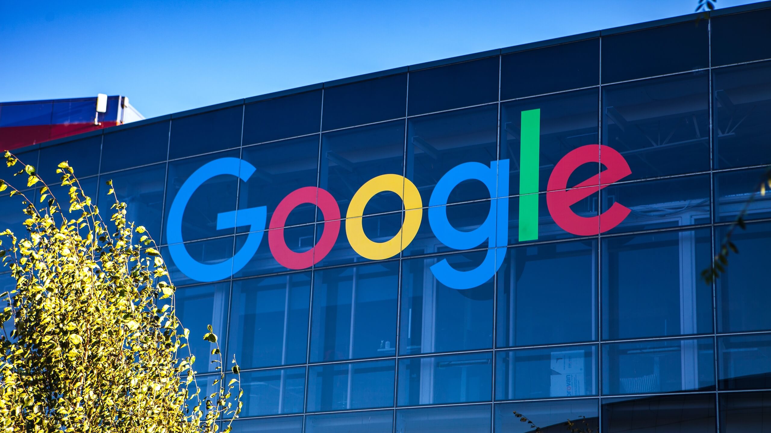 Google начал процесс банкротства в России